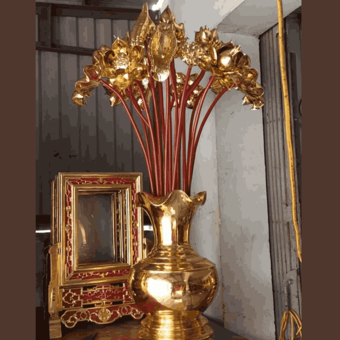 gold leaf